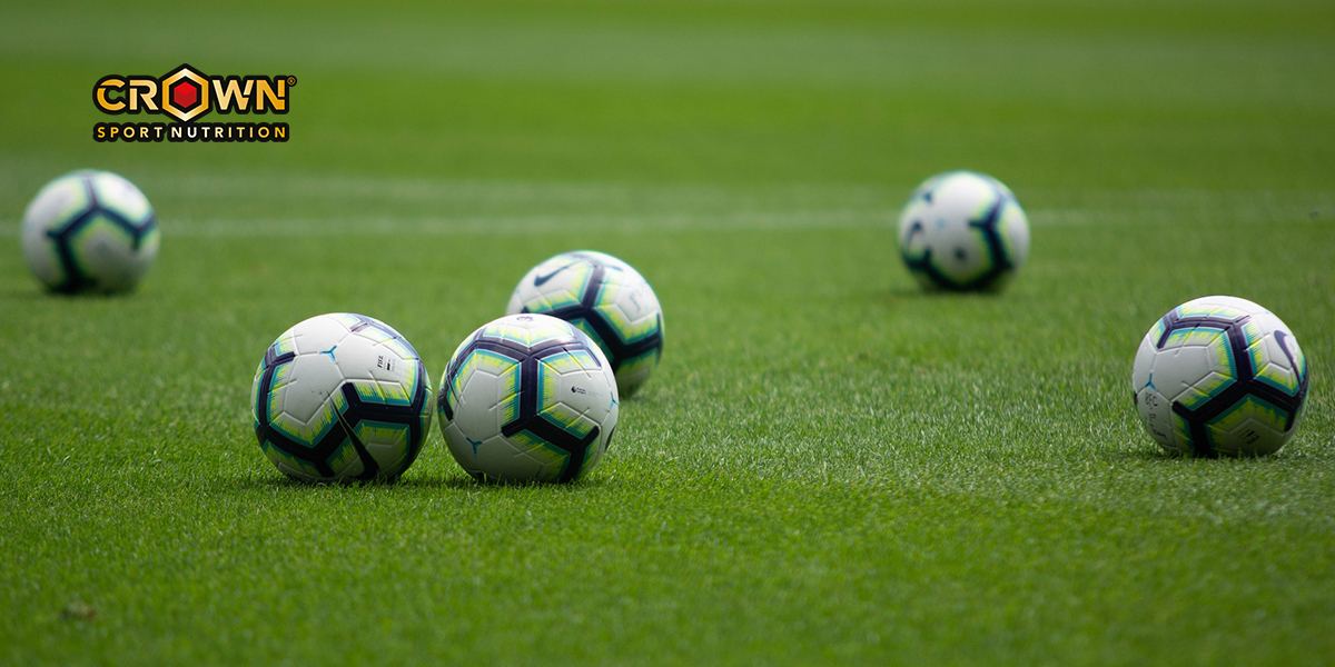 DIE BEDEUTUNG DER ERNÄHRUNG IM FUSSBALL WÄHREND DER WOCHE